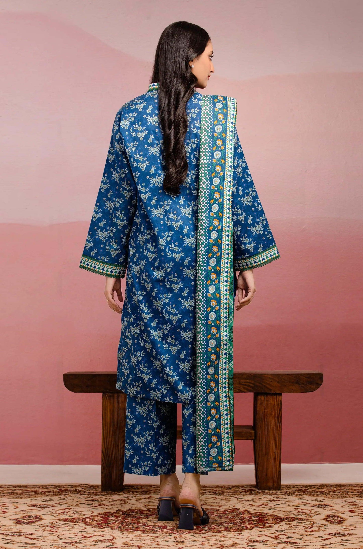 Edenrobe Original 3PC Printed Lawn Suit | 2025 Premium Collection
